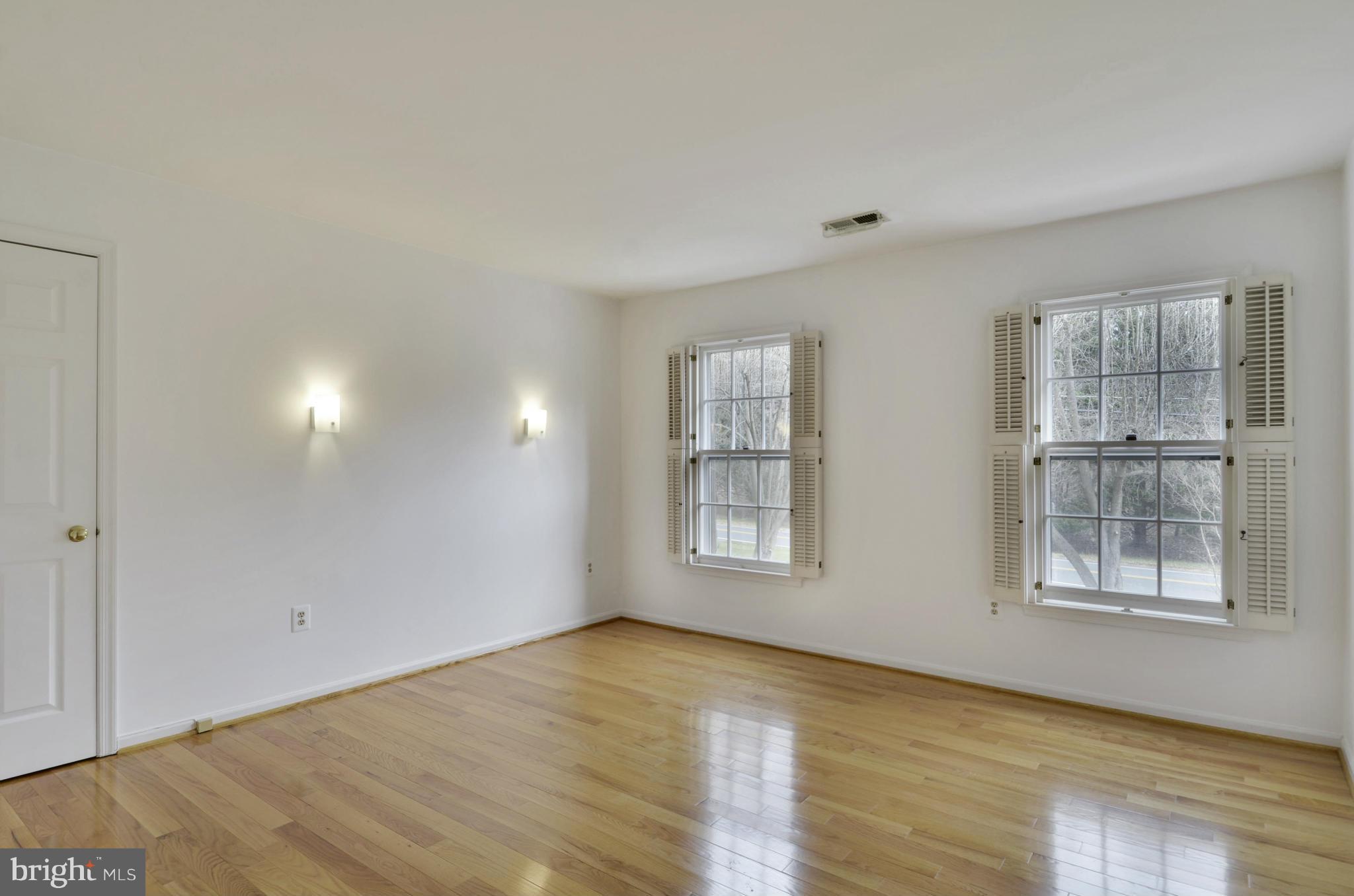 7416 Brickyard Road Potomac, MD 20854 - Photo 15 of 30 Interior (General)