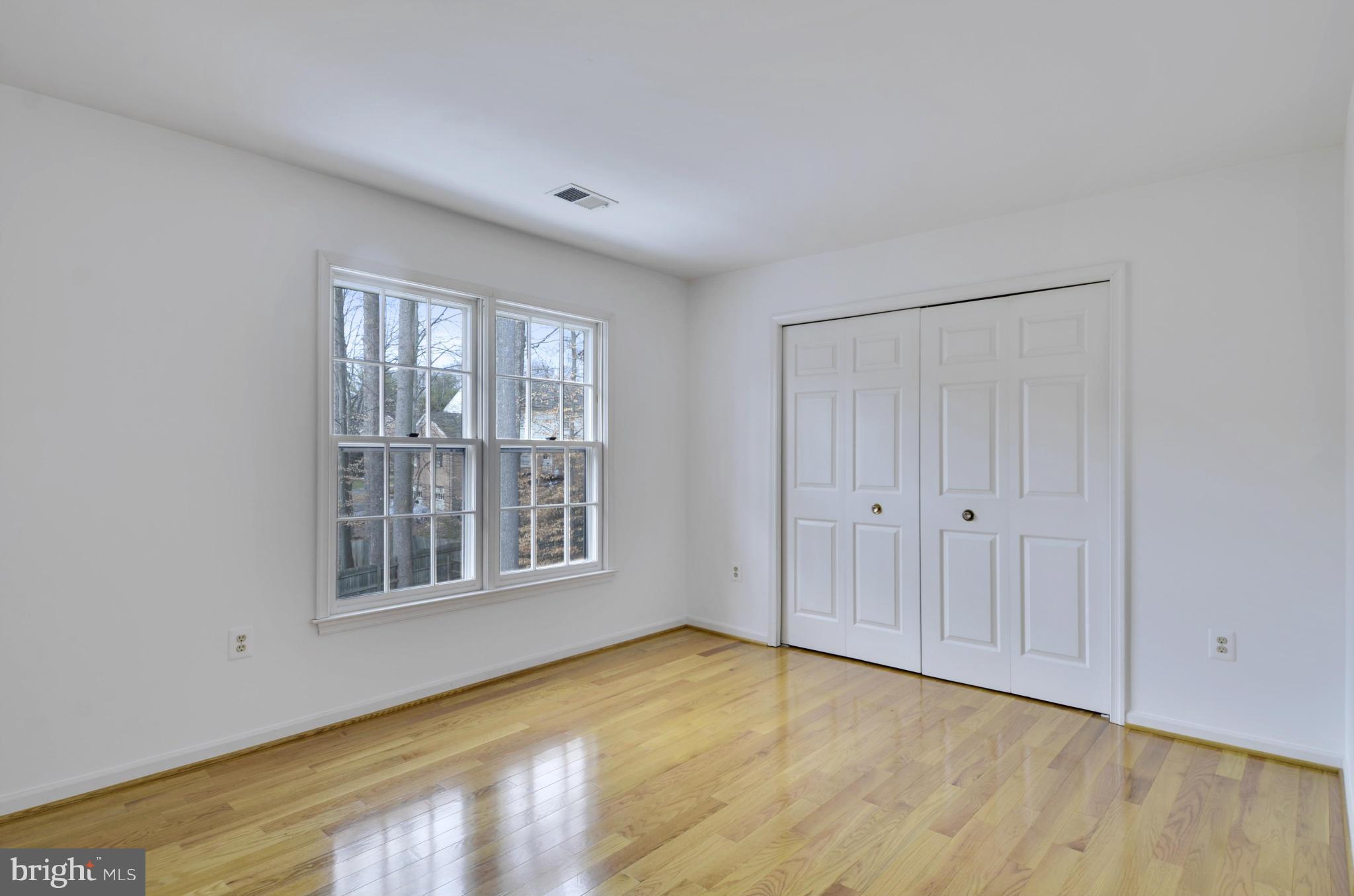 7416 Brickyard Road Potomac, MD 20854 - Photo 16 of 30 Interior (General)