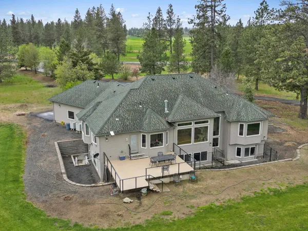 $1,175,000 | 6919 East Spangle Waverly Road, Spangle, WA 99031