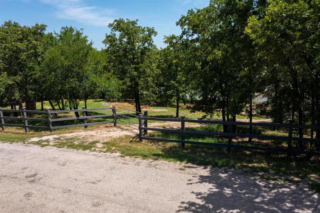 6 Eagle Point North Azle, TX 76020 - Photo 6 of 7