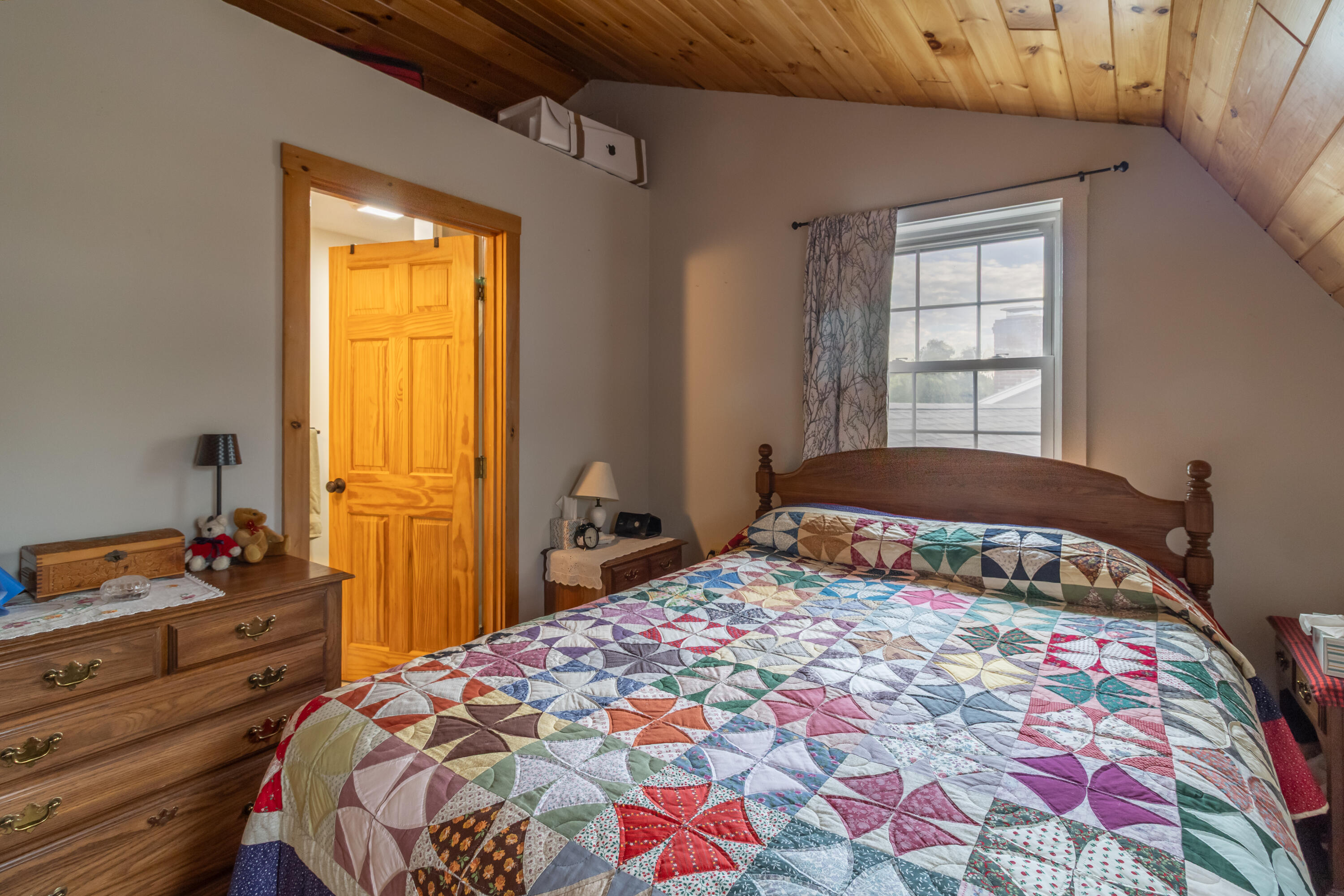 593 North Chester Road Chester, ME 04457 - Photo 103 of 104 593 N Chester Road Interiors-61