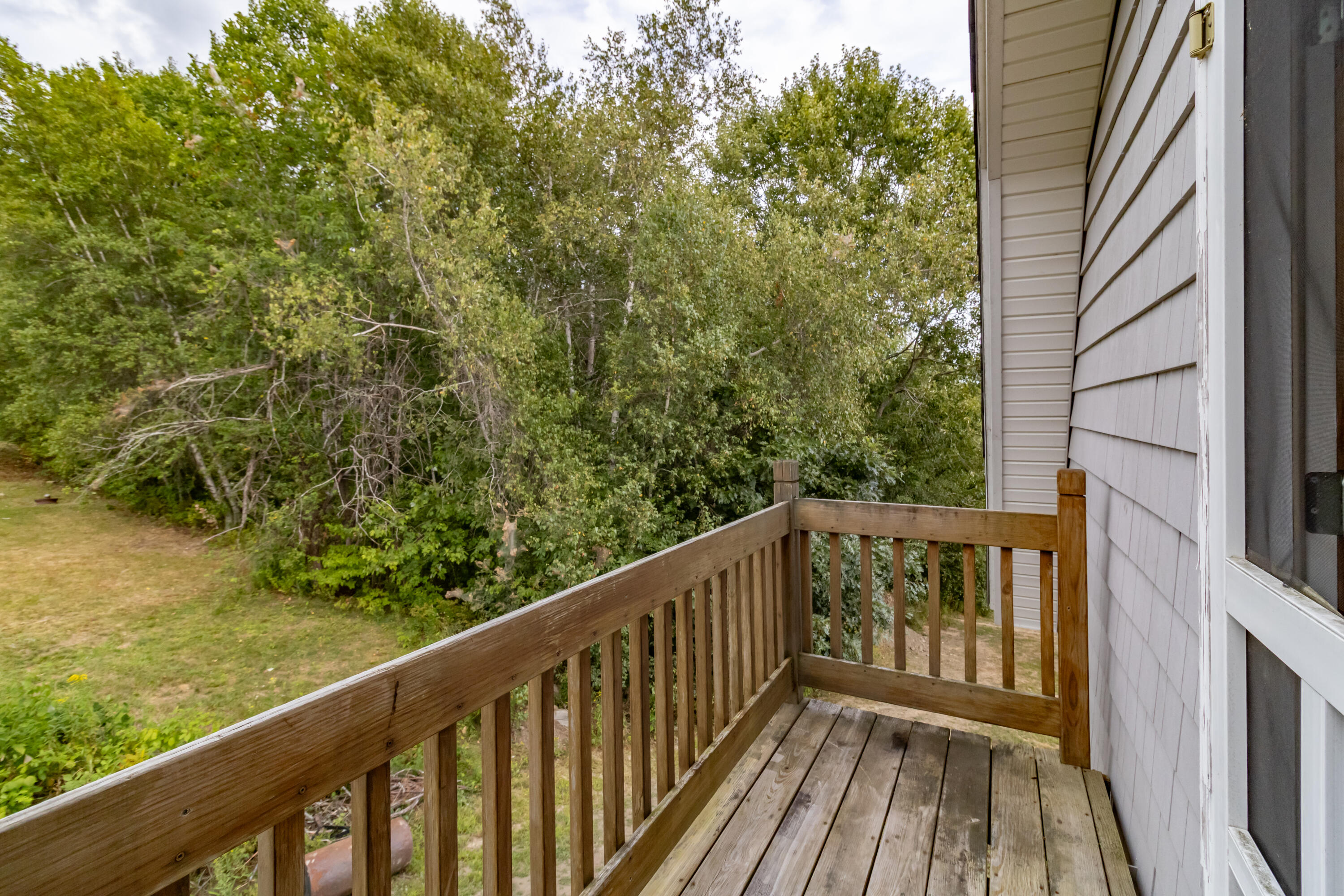 593 North Chester Road Chester, ME 04457 - Photo 89 of 104 593 N Chester Road Interiors-47