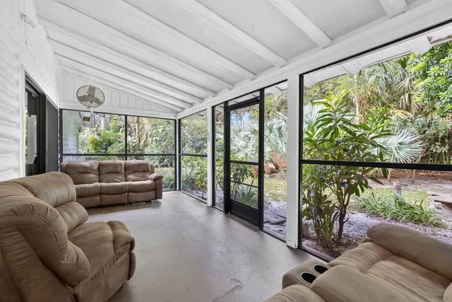 a view of outdoor space