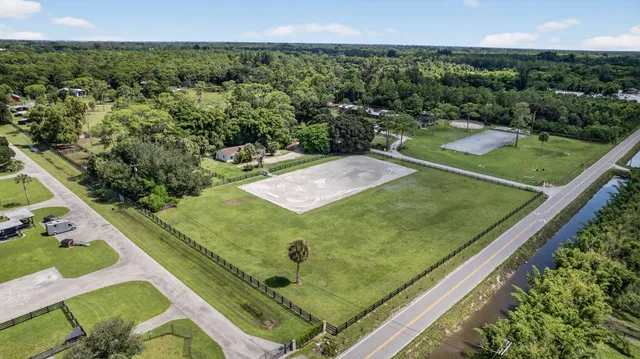 $10,000 | 2340 B Road, Loxahatchee Groves, FL 33470