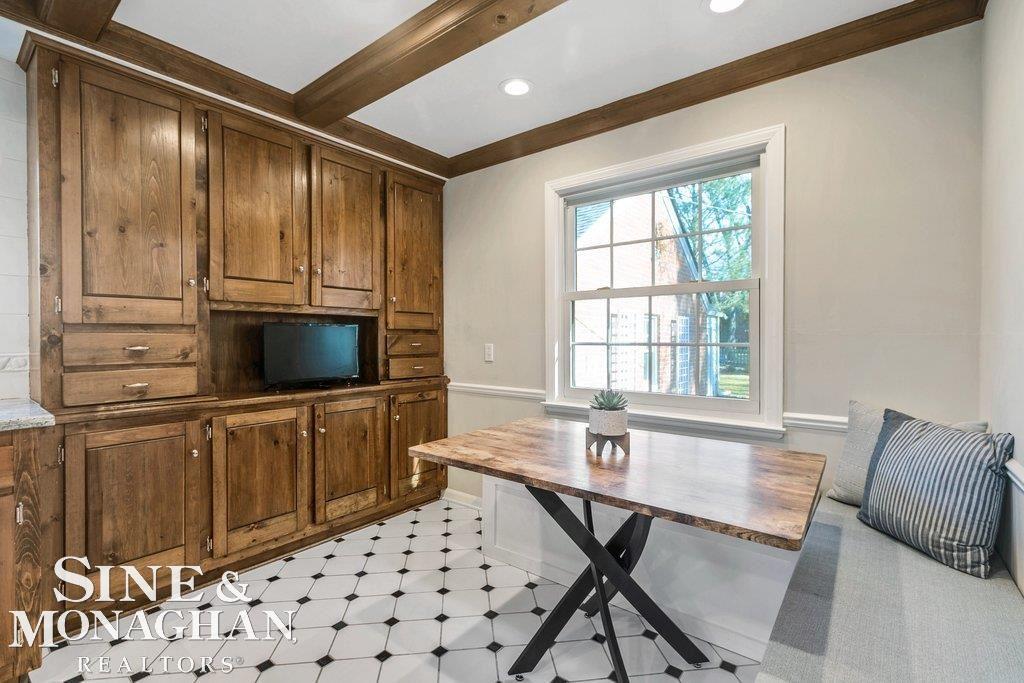834 Westchester Road Grosse Pointe Park, MI 48230 - Photo 12 of 44