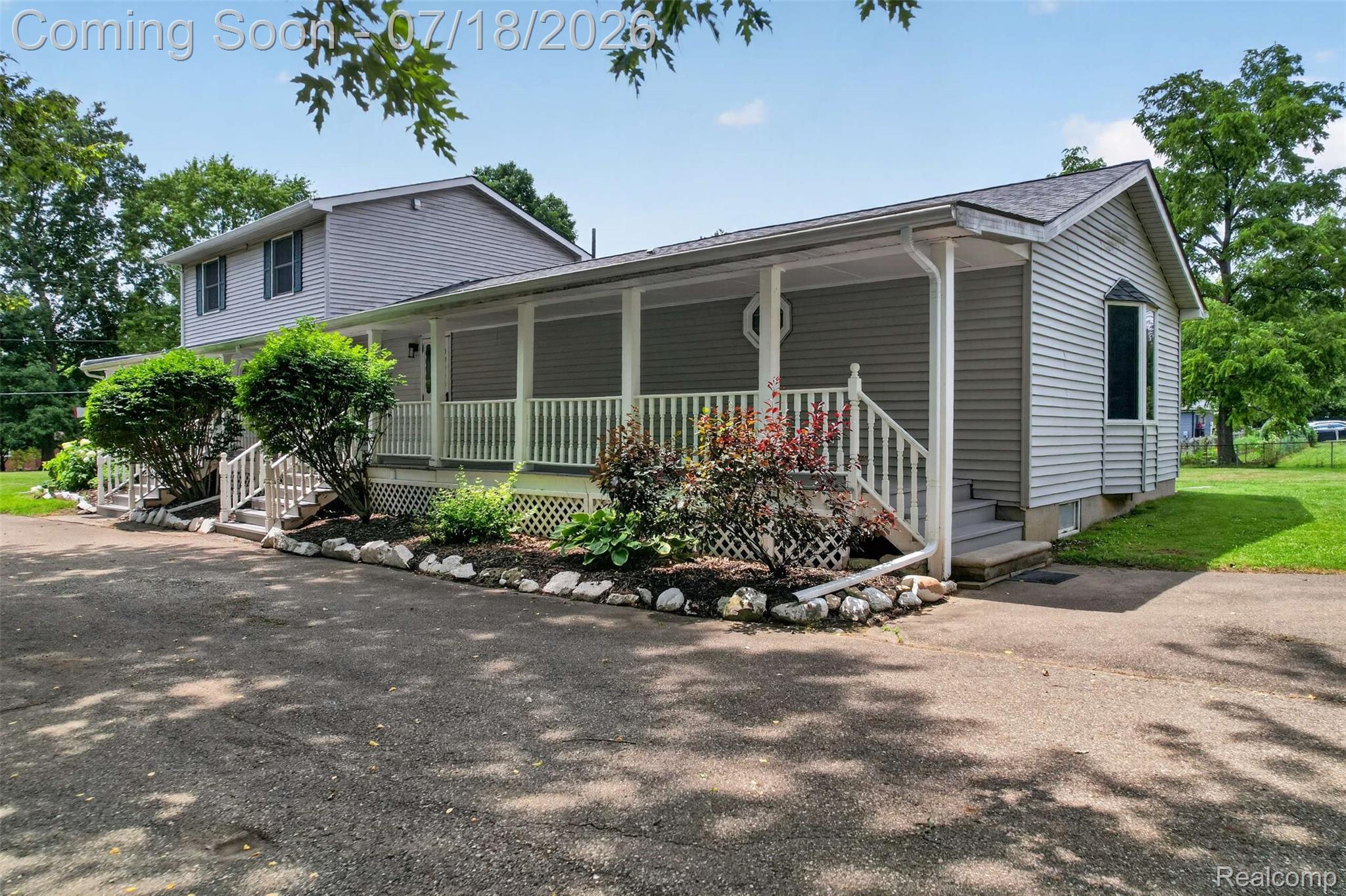 1437 East Cook Road Grand Blanc, MI 48439 - Photo 4 of 69 DJI_09991.jpg