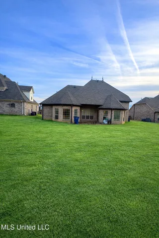 $434,900 | 4902 Waterstone Drive, Olive Branch, MS 38654