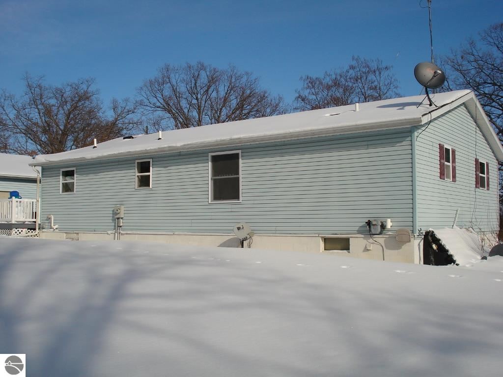 6504 South Curtis Road Mount Pleasant, MI 48858 - Photo 38 of 46 1794854-37.JPG