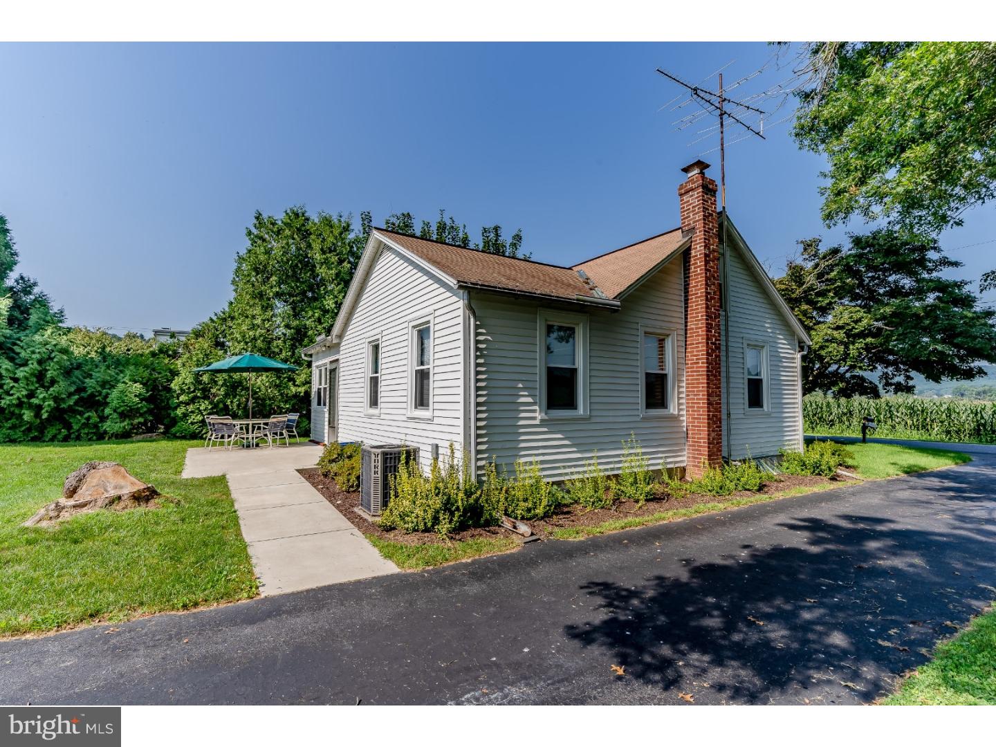 21 Loder Road Birdsboro, PA 19508 - Photo 11 of 12 Exterior Side