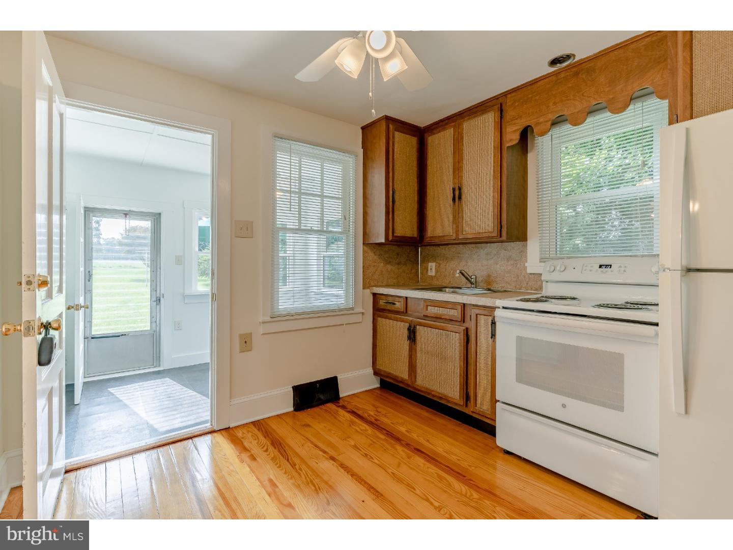 21 Loder Road Birdsboro, PA 19508 - Photo 3 of 12 Kitchen