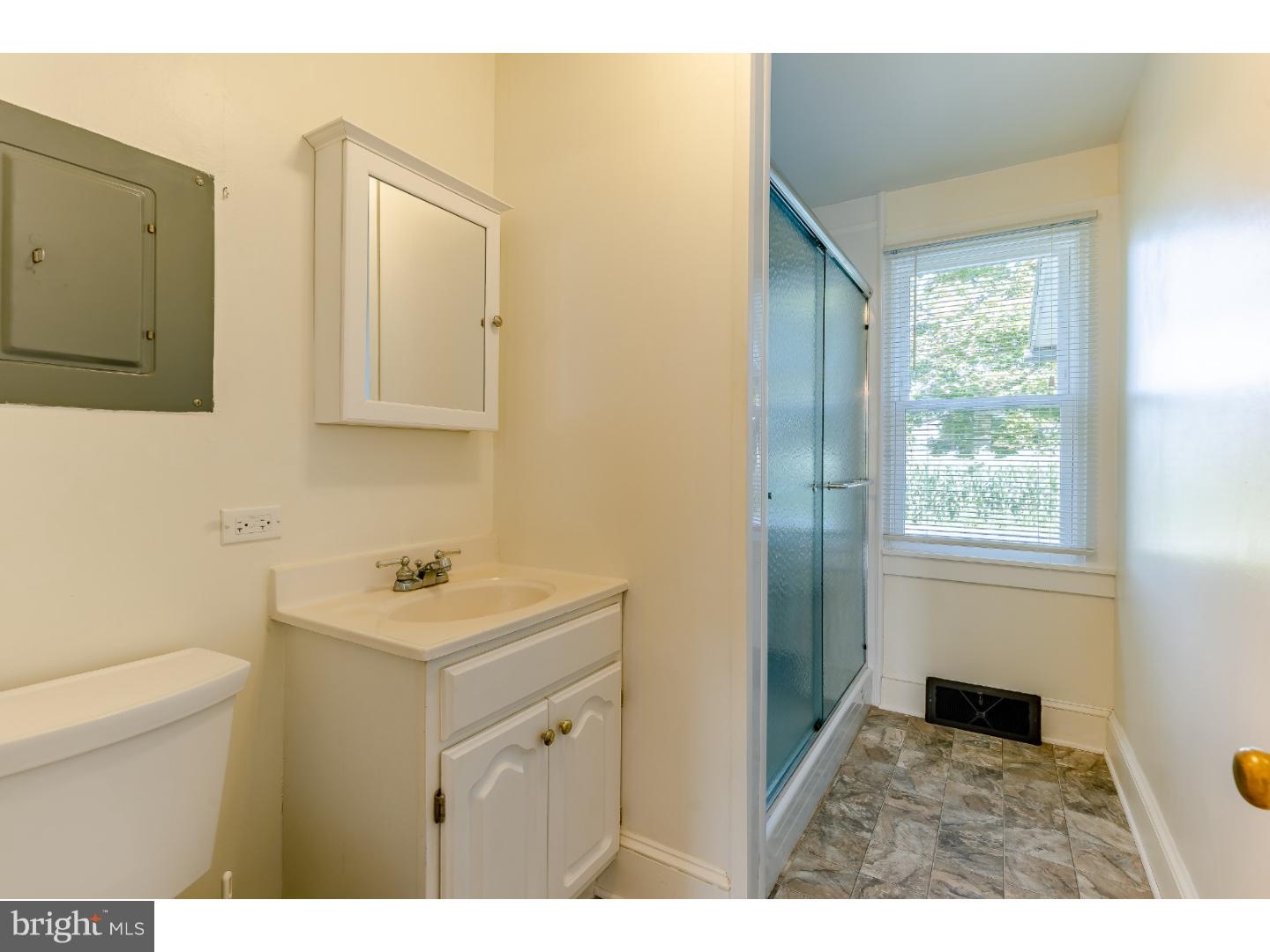 21 Loder Road Birdsboro, PA 19508 - Photo 9 of 12 Bathroom