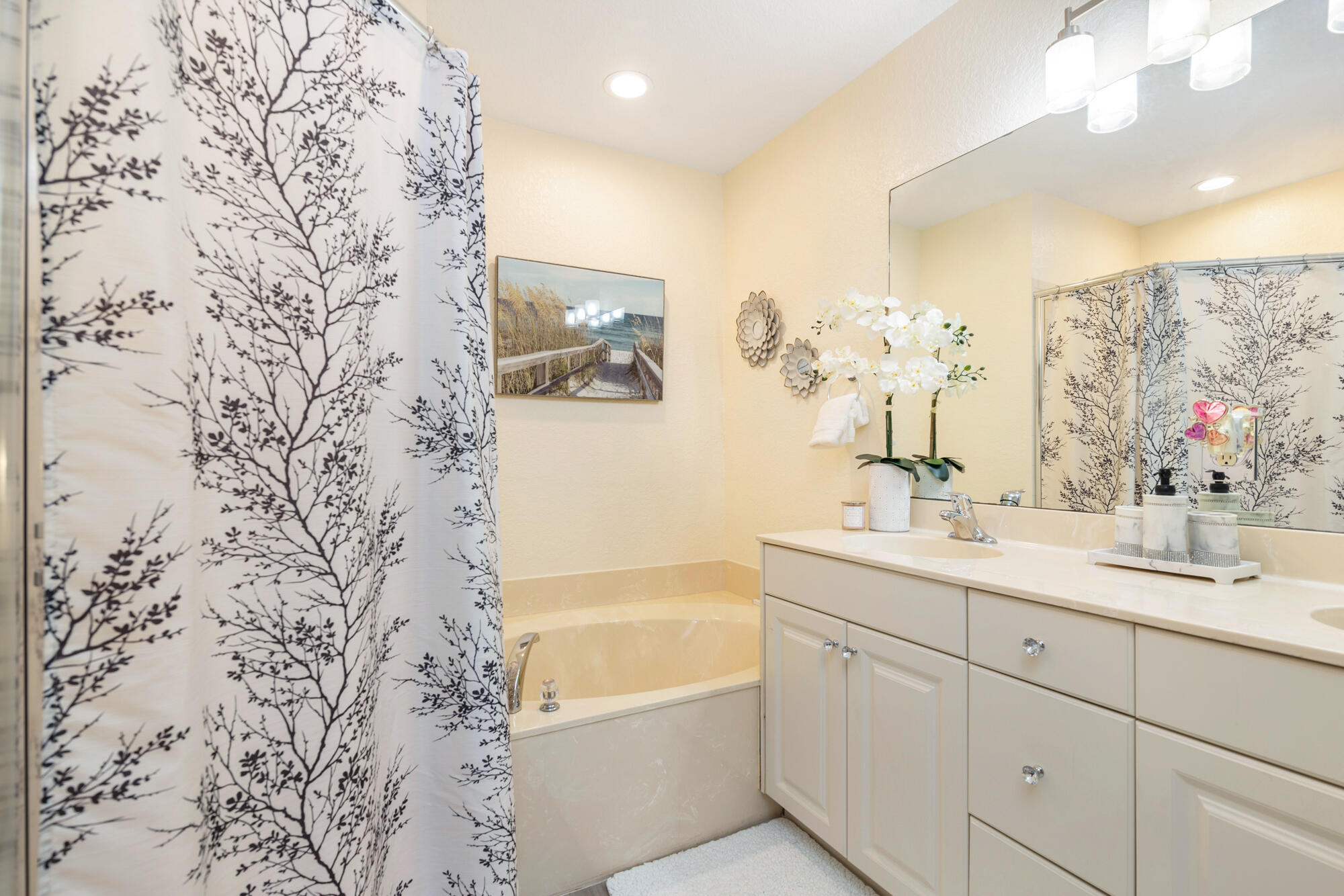 3725 Oleander Terrace Riviera Beach, FL 33404 - Photo 10 of 22 PrimaryBath