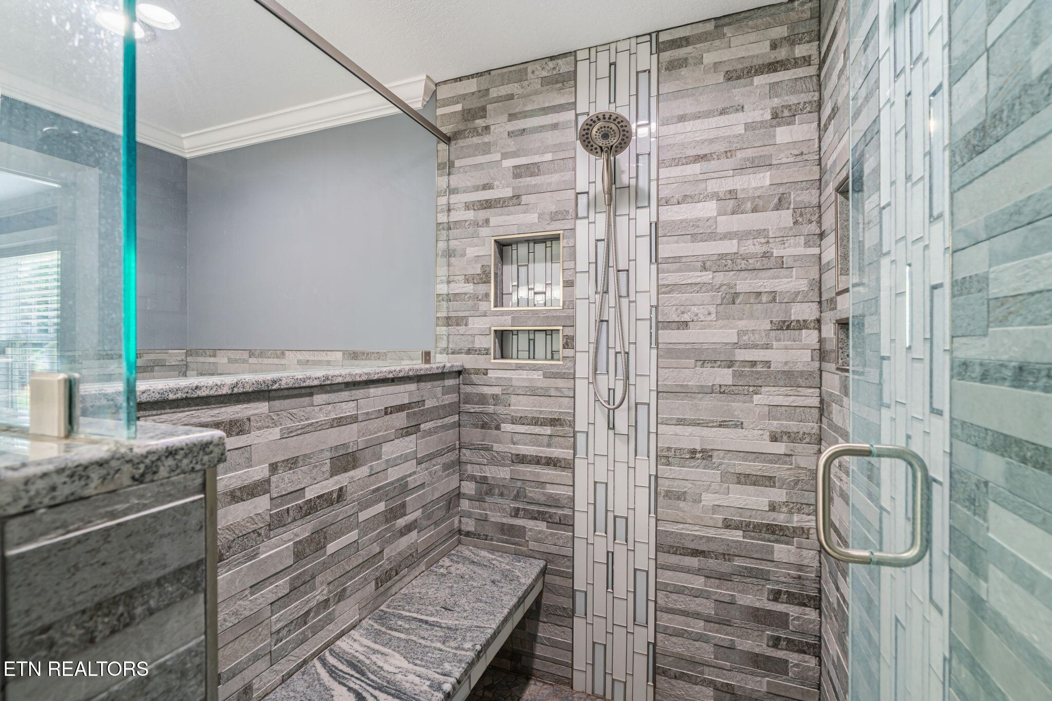 527 Low Valley Road Dandridge, TN 37725 - Photo 24 of 52 26-web-or-mls-527 Low Valley Drive-30