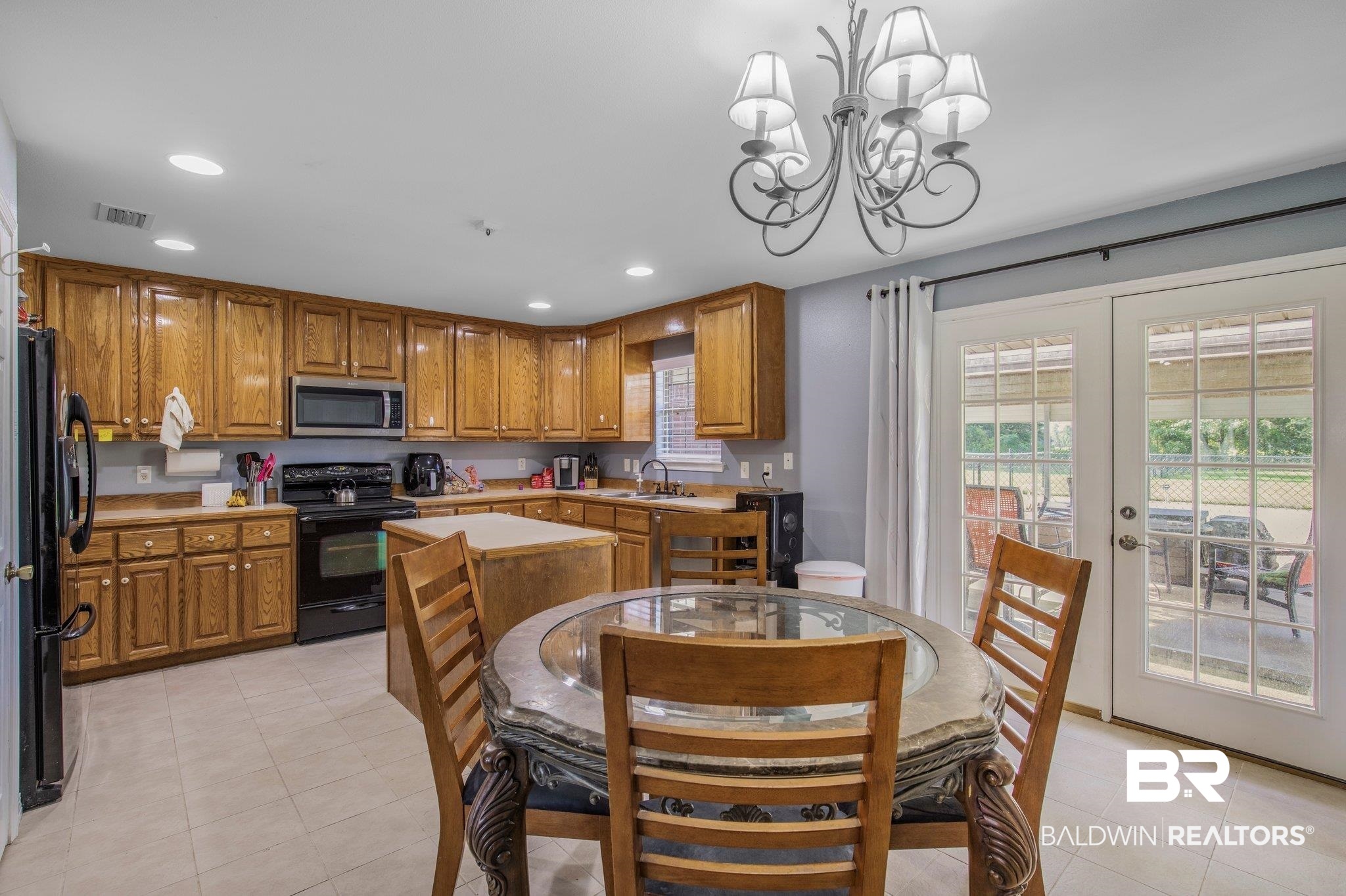 9900 Pleasant Road Daphne, AL 36526 - Photo 8 of 47