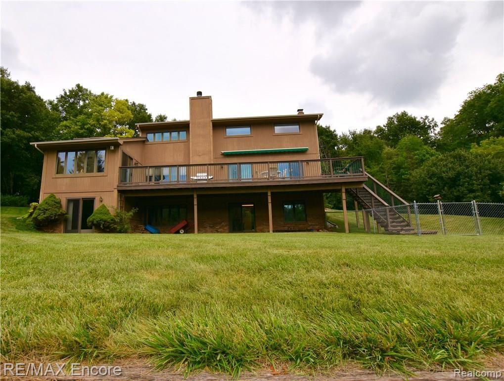 940 South Van Road Holly, MI 48442 - Photo 51 of 55 DSC_2120.jpg