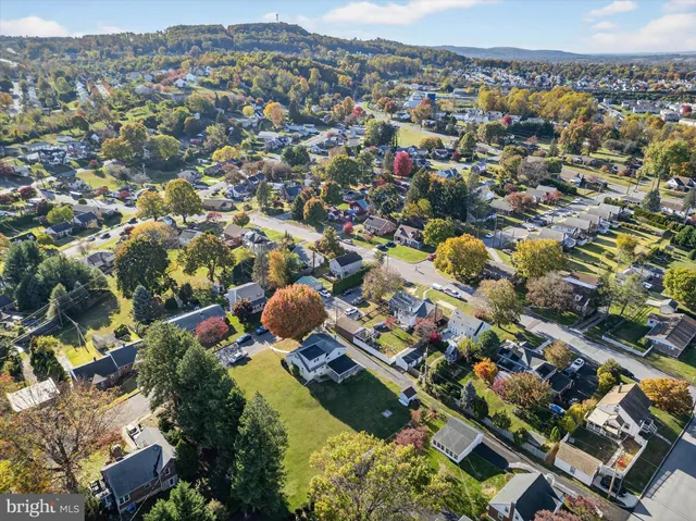 $425,000 | 27 Rosemont Avenue, Reading, PA 19607