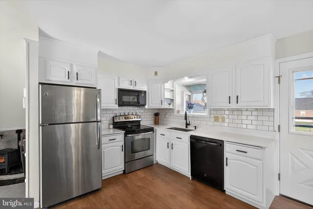 $425,000 | 27 Rosemont Avenue, Reading, PA 19607