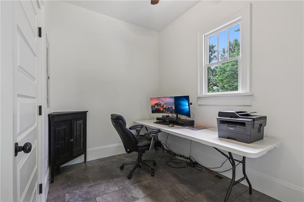 2875 Joyce Avenue Decatur, GA 30032 - Photo 38 of 55