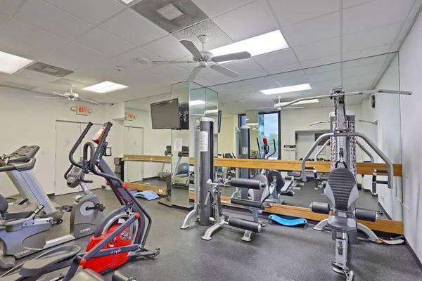 $895,000 | 5550 North Ocean Drive, Unit 3C, Singer Island, FL 33404
