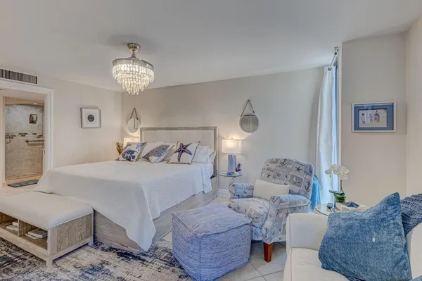 $895,000 | 5550 North Ocean Drive, Unit 3C, Singer Island, FL 33404