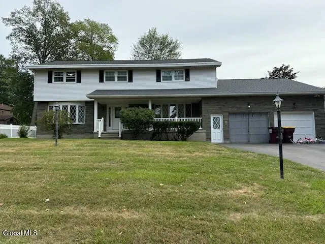 $570,000 | 798 Downing Street, Niskayuna, NY 12309