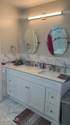 $570,000 | 798 Downing Street, Niskayuna, NY 12309