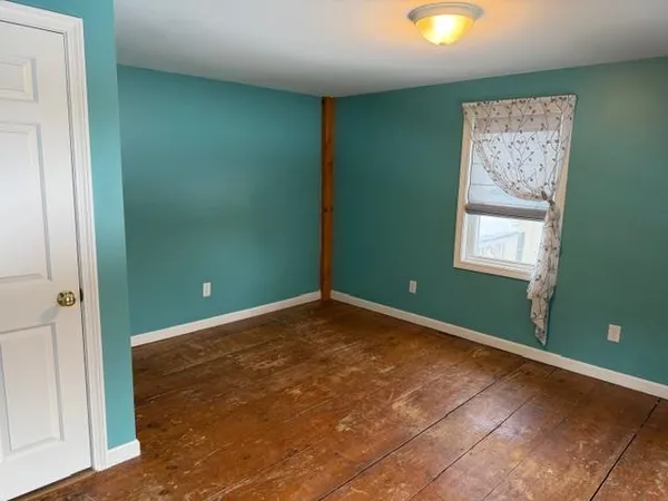 $1,100,000 | 79 High Street, Pittsfield, NH 03263