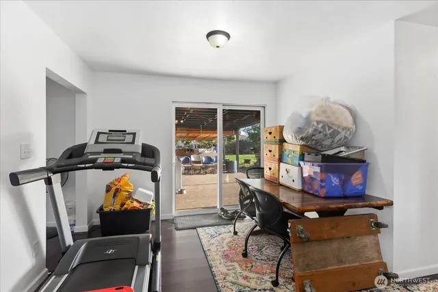 a view of a workspace with furniture