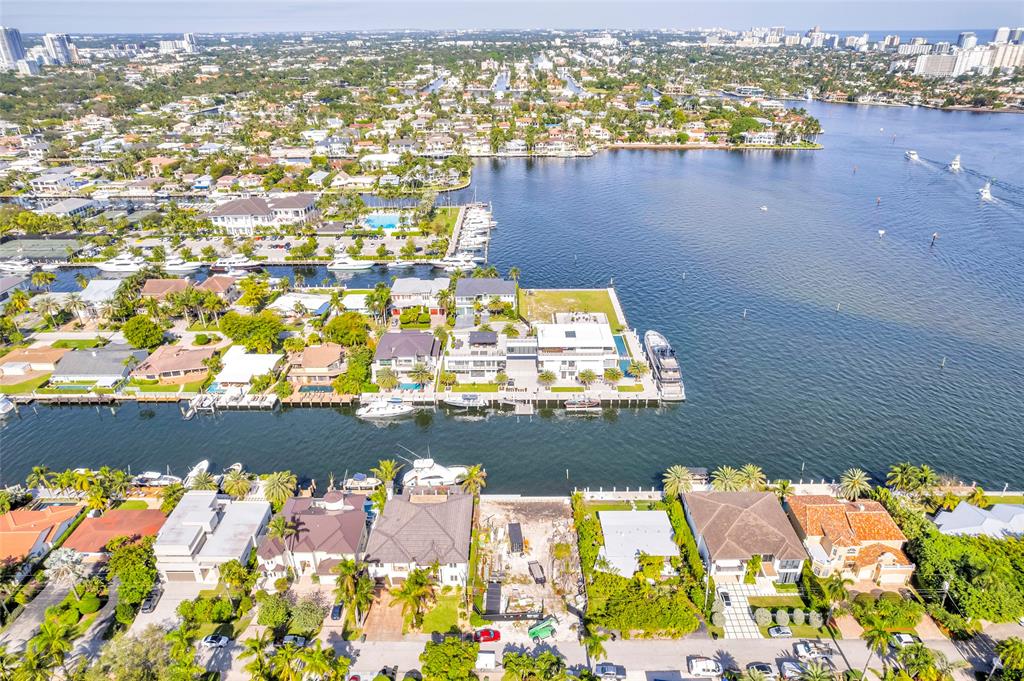 1725 Southeast 13th Street Fort Lauderdale, FL 33316 - Photo 11 of 16 an aerial view of residential houses with outdoor space