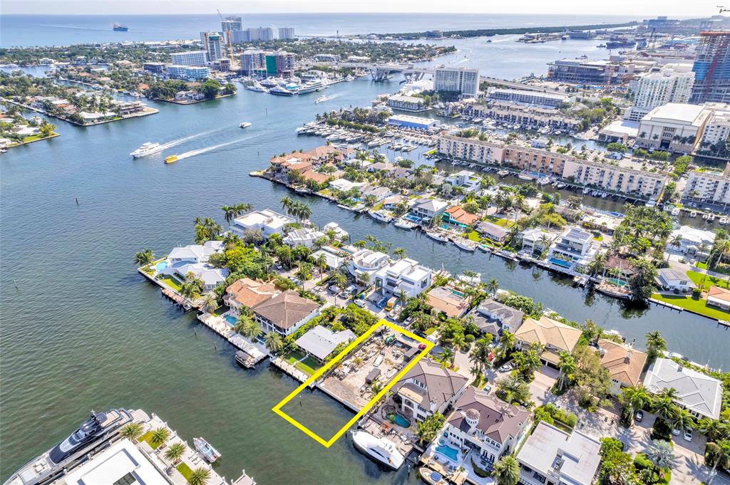 1725 Southeast 13th Street Fort Lauderdale, FL 33316 - Photo 14 of 16 an aerial view of a city with ocean view