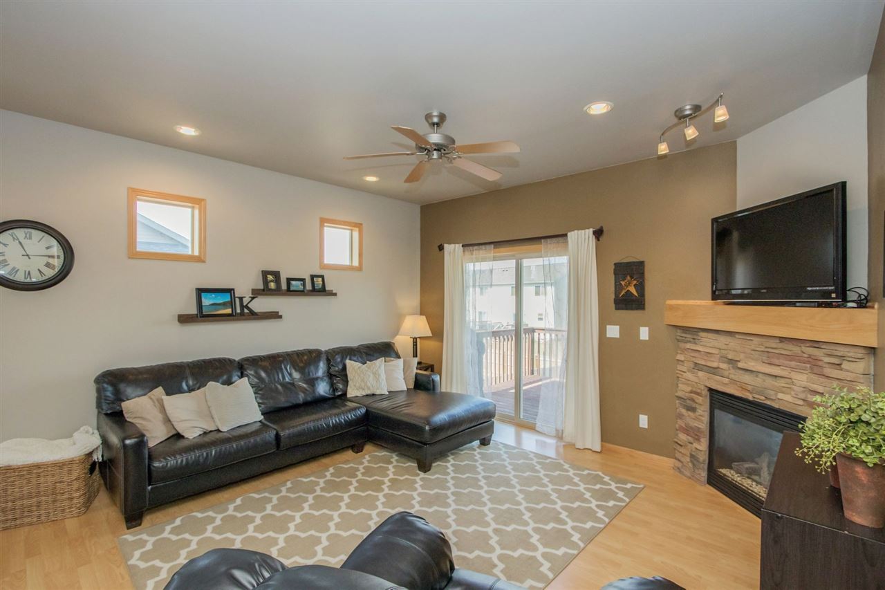 177 South Park Ridge Road North Liberty, IA 52317 - Photo 10 of 27 Gallery Image 10