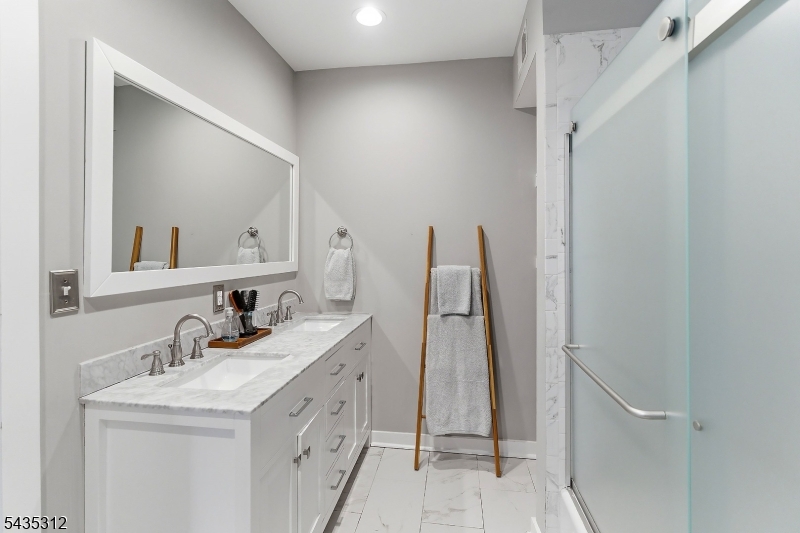 147 High Street Montclair, NJ 07042 - Photo 17 of 25