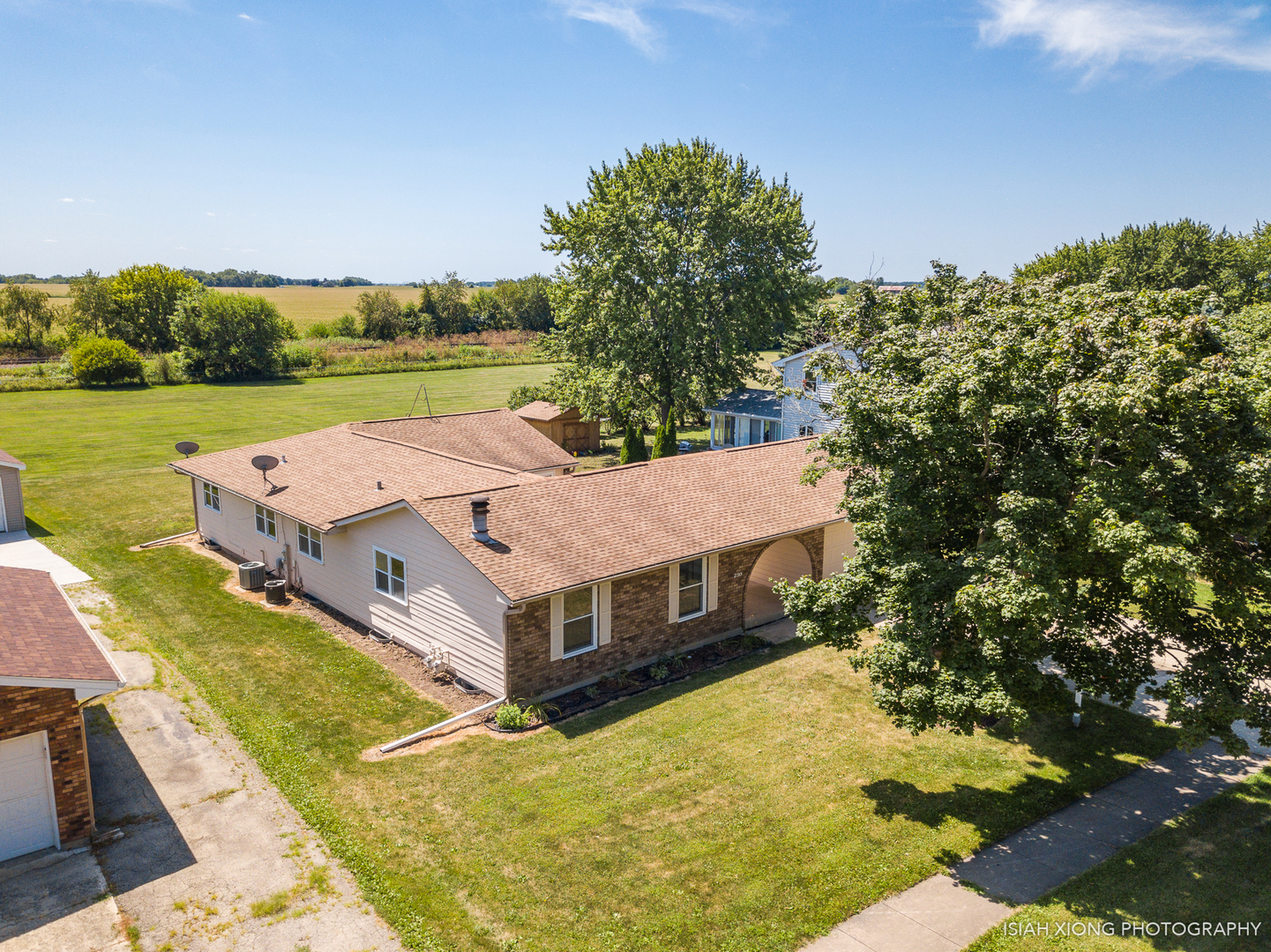 232 Maple Street Sugar Grove, IL 60554 - Photo 1 of 18 Gallery Image 1