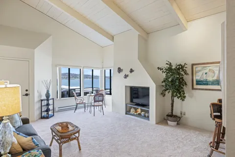 $1,095,000 | 1 Surf Way, Unit 216, Monterey, CA 93940