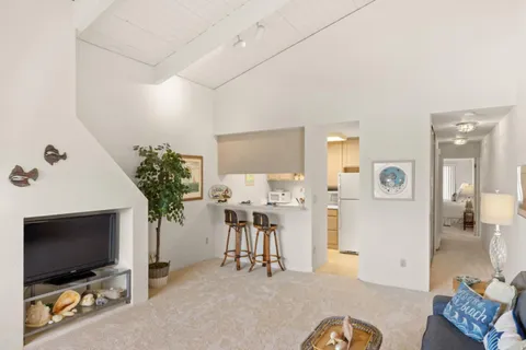 $1,095,000 | 1 Surf Way, Unit 216, Monterey, CA 93940