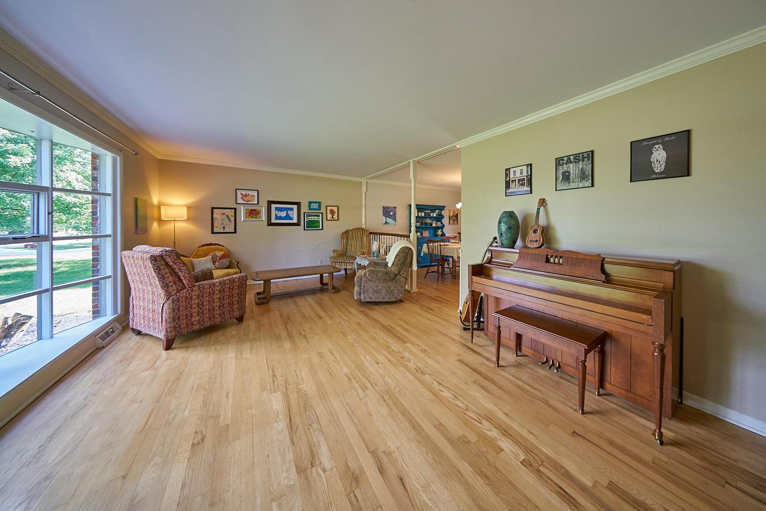 217 South Hempstead Road Westerville, OH 43081 - Photo 9 of 18 Gallery Image 9