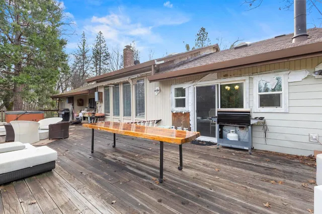 a view of backyard with green space