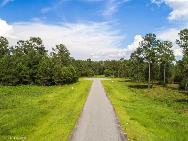 $160,000 | Lot 10 San Bonita Boulevard, Unit 1, Havana, FL 32333