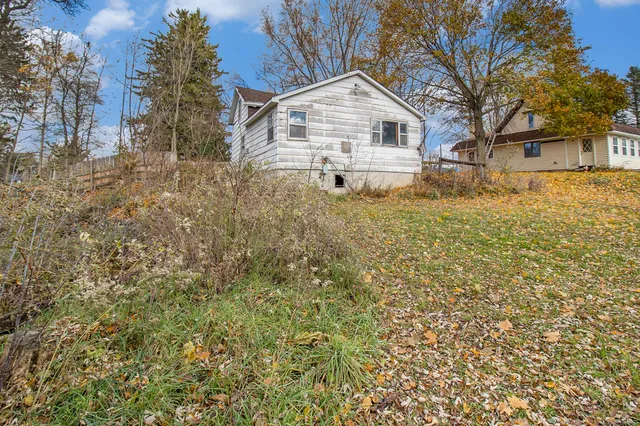 $37,500 | 4044 Volney Street, Fountain, MI 49410