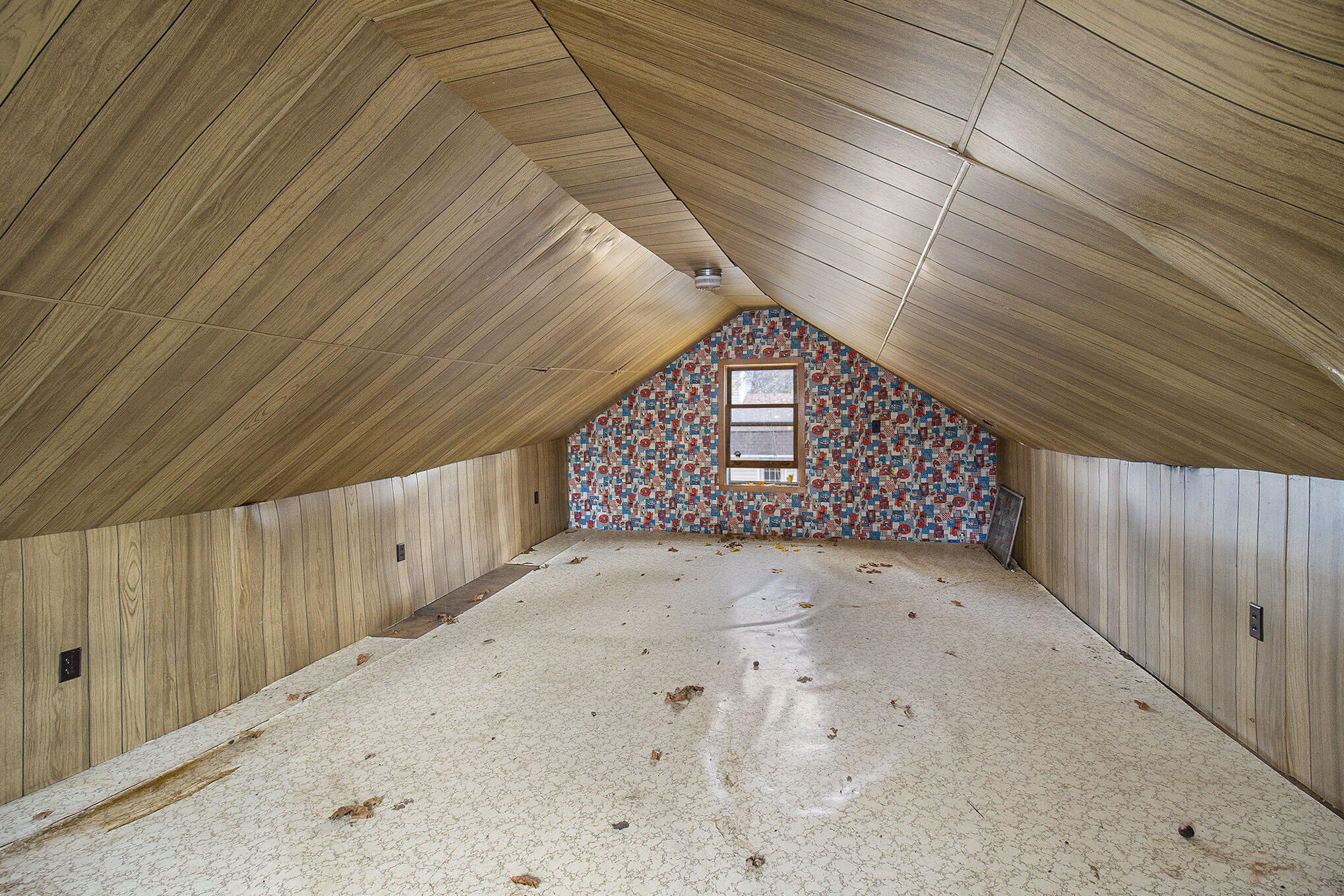 4044 Volney Street Fountain, MI 49410 - Photo 8 of 16 Upstairs