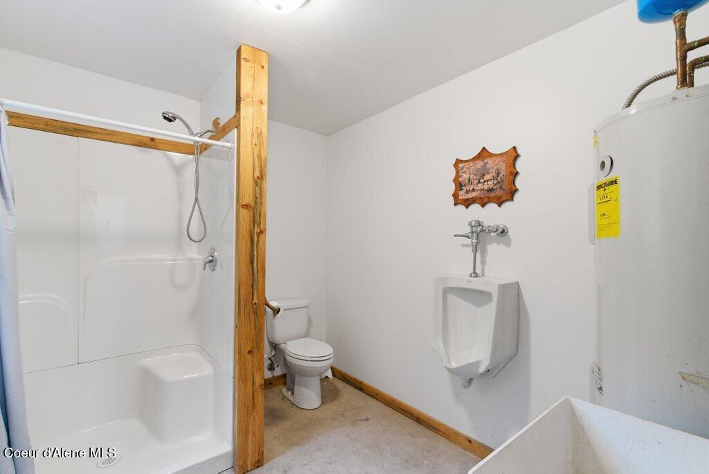 24414 North Wendler Loop Rathdrum, ID 83858 - Photo 27 of 48 Shop bathroom
