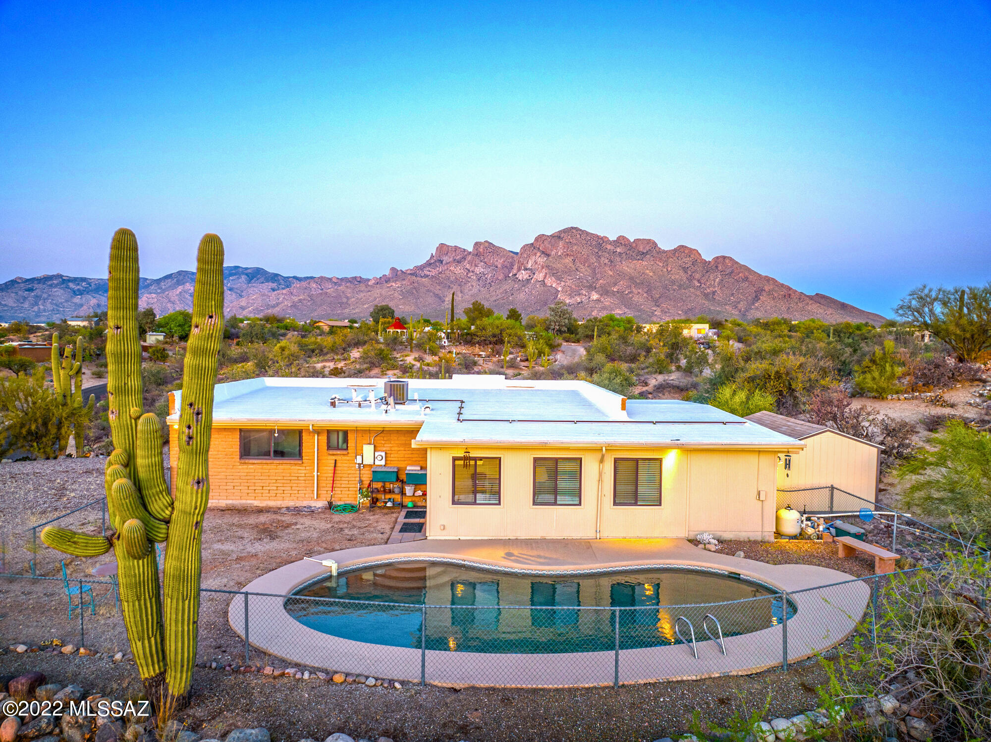 9451 North Rancho Verde Drive Tucson, AZ 85704 - Photo 1 of 30