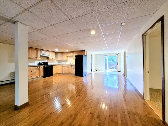 $1,800 | 196 Angell Road, Unit 1, Lincoln, RI 02865