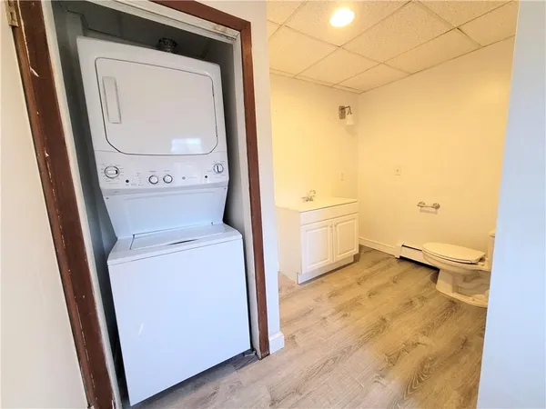 $1,500 | 196 Angell Road, Unit 1, Lincoln, RI 02865