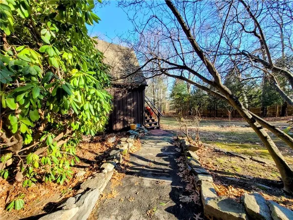 $1,500 | 196 Angell Road, Unit 1, Lincoln, RI 02865