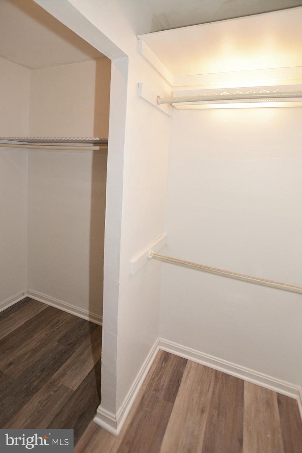 8003 West Point Drive Springfield, VA 22153 - Photo 10 of 38 Gallery Image 10