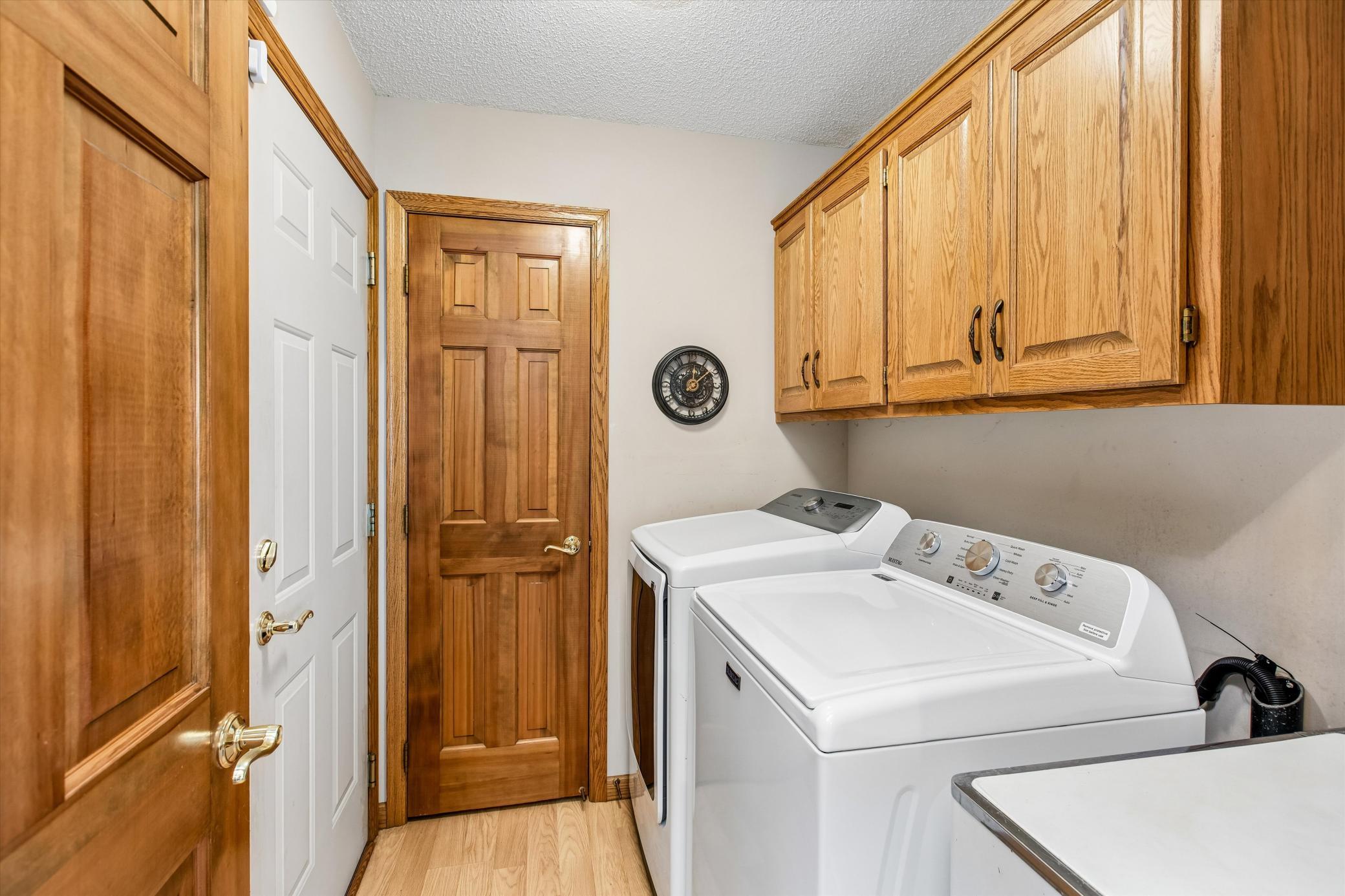 3012 Highpointe Curve Roseville, MN 55113 - Photo 16 of 32 Gallery Image 16
