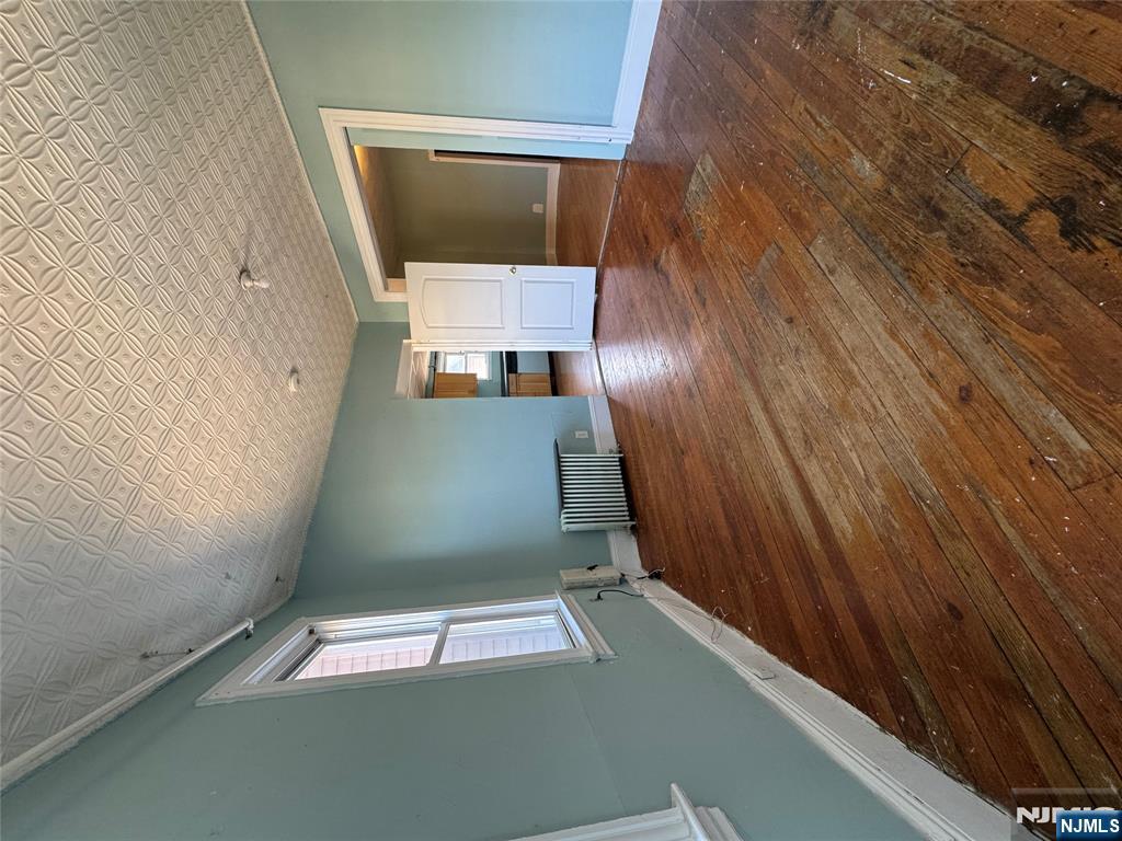 356 Paterson Avenue, Unit 1 East Rutherford, NJ 07073 - Photo 7 of 10