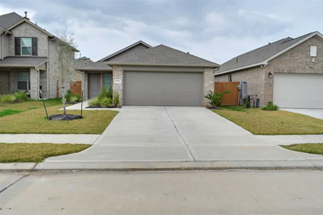 front view of house with a yard