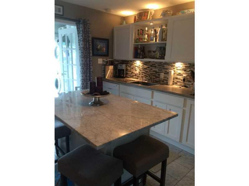 10271 C R 286, Unit E13 Huntsville, OH 43324 - Photo 3 of 9